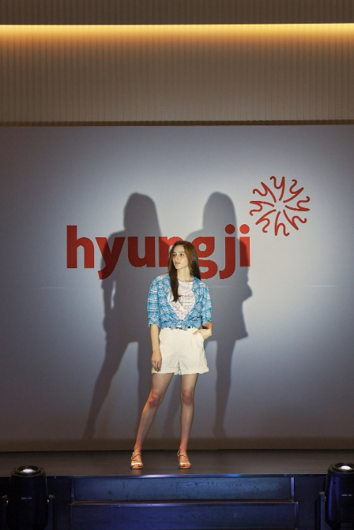 패션그룹형지 ‘쿨 코리아 에너지 절감 국민캠페인’ 패션쇼 진행