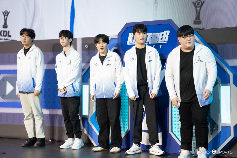 플래닛, 리부트 잡고 5위로 8강 끝마쳐