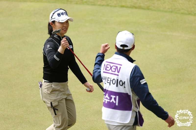 '바람의 여왕' 이소미, KLPGA 넥센·세인트나인 2R 선두