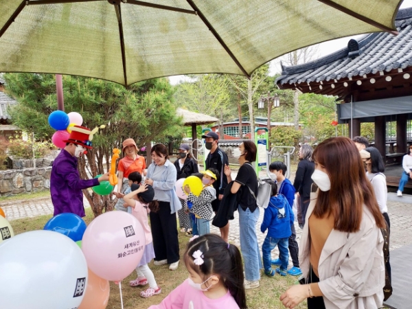 고인돌 선사체험장 (사진제공 = 화순군)