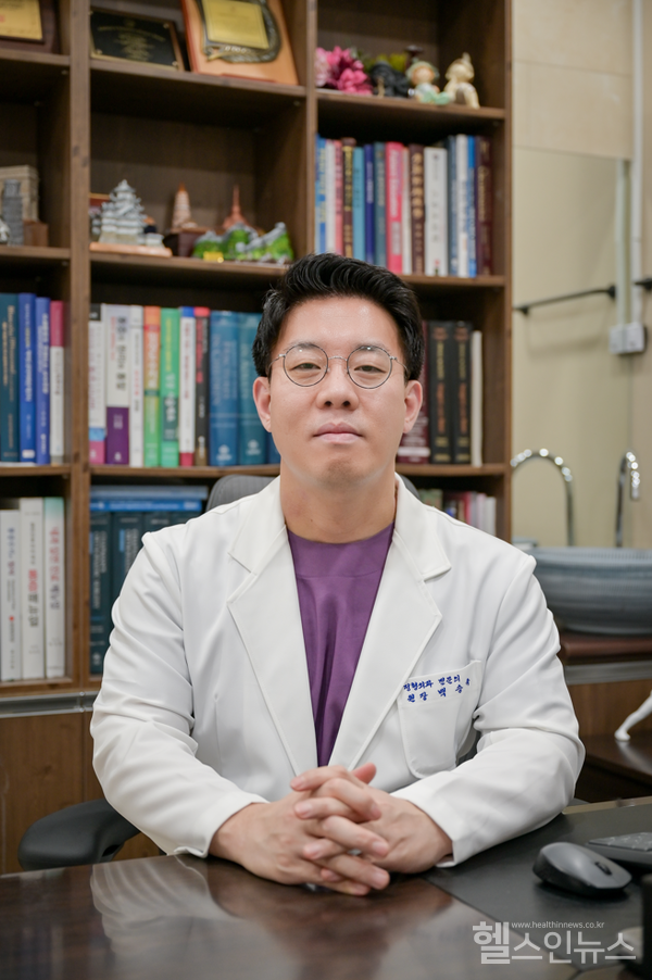 화정본정형외과의원백승욱대표원장
