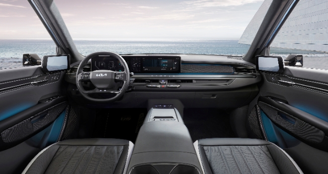 기아는 ‘The Kia EV9(EV9)’의 사전 계약을 오는 3일부터 시작한다고 2일 밝혔다. 사진은 The Kia EV9의 내부모습. (사진 = 기아 제공)