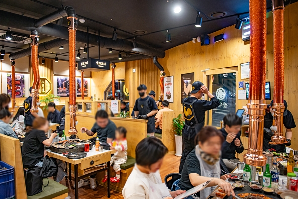 고기집 브랜드 팔각도, 대구신월성점 오픈