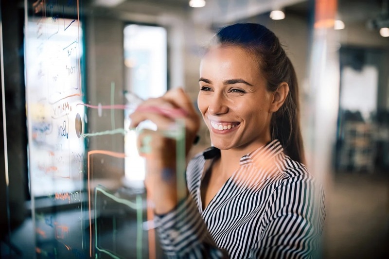 IAR, 복잡한 설계 시각화 기술로 완료할 수 있는 모델 기반 설계 솔루션 업데이트