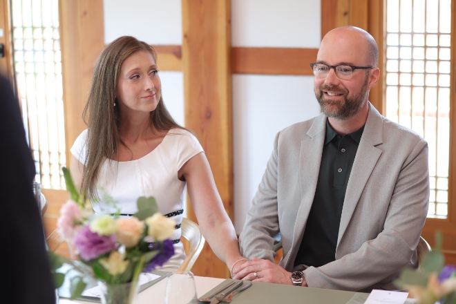 알렉산더 캄파냐(Alexander Campagna)씨 부부. / 사진 = 한국관광공사 제공