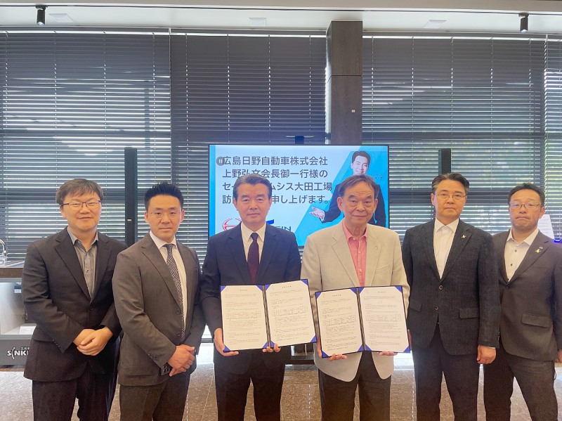 사진=(왼쪽부터) VC ㈜도원인베스트먼트 권진만 대표, ㈜세인홈시스 전병조 사업본부장, ㈜세인홈시스 김해범 회장, 시마나미석유그룹 우에노히로후미 회장, 한국상용차㈜ 오종문 이사, 시마나미석유그룹 사사쿠라 부장