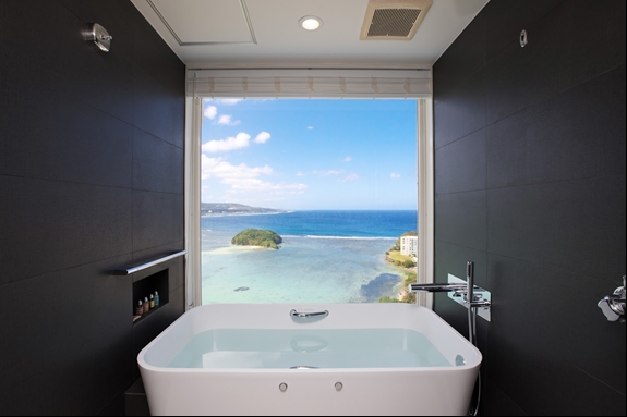 호시노 리조트 리조나레 괌 타워 이그제큐티브 객실 사진. 제공=HNM KOREA