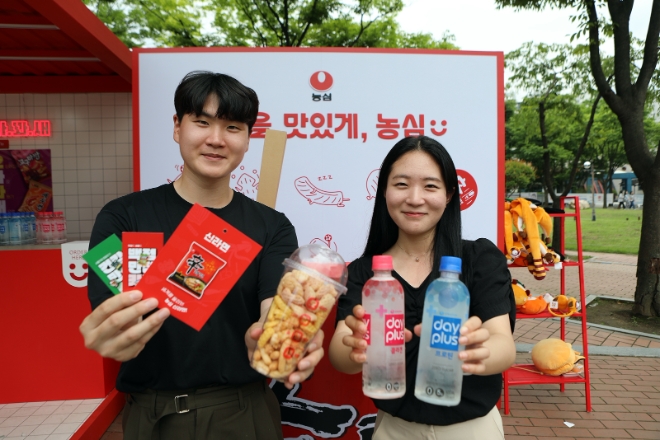 지난 30일, 숭실대학교에서 농심 캠퍼스 팝업스토어가 열렸다. / 사진=농심 제공