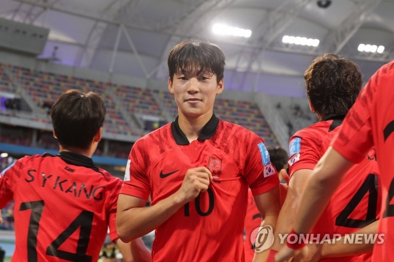 (산티아고 델 에스테로=연합뉴스) 1일(현지시간) 오후 아르헨티나 산티아고 델 에스테로 스타디움에서 열린 2023 국제축구연맹(FIFA) 20세 이하(U-20) 월드컵 16강전 한국과 에콰도르의 전반전 경기에서 배준호가 두 번째 골을 넣은 뒤 기뻐하고 있다.