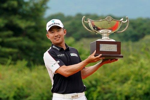 사진: 한국오픈 챔피언 한승수/ 코오롱 한국오픈 조직위 제공