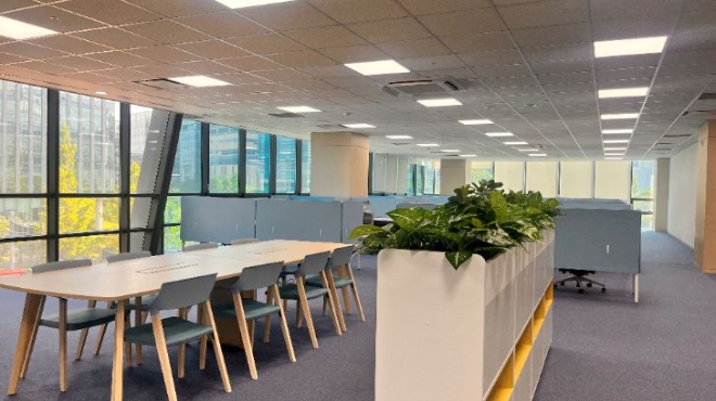 포스코그룹이 임직원의 출퇴근 시간 단축과 창의적이고 유연한 조직문화 조성을 위해 ‘With POSCO Work Station’ 거점오피스를 확대 운영한다. 사진은 7월 3일 새롭게 오픈한 판교 거점오피스 모습. / 사진=포스코 제공