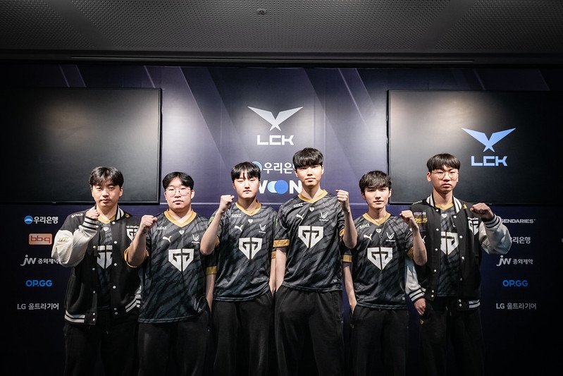 T1, 전승행진 이어가는 젠지 상대로 복수 성공할까