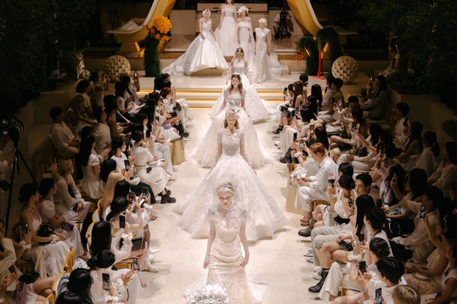 하우스오브에이미, 패션 업계 셀럽 600명 집결한 가운데 ‘2024 크루즈 패션쇼’ 개최