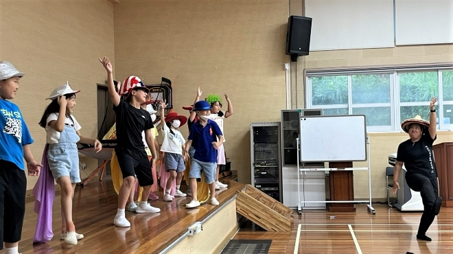 신안 암태초 _예술로 링크_ 현장 사진 (사진제공 = 한국문화예술교육진흥원)