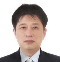 前 한국신문윤리위원,前 한국기자협회 자정위원장