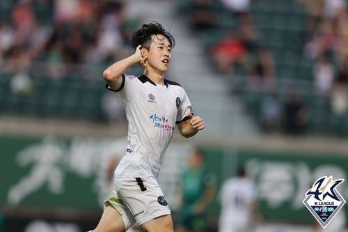 사진: 결승골 뽑아낸 안산 김범수/ 한국프로축구연맹 제공