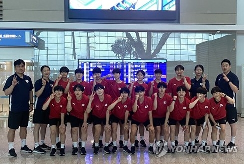 사진: 여자핸드볼 청소년대표팀/ 대한핸드볼협회 제공