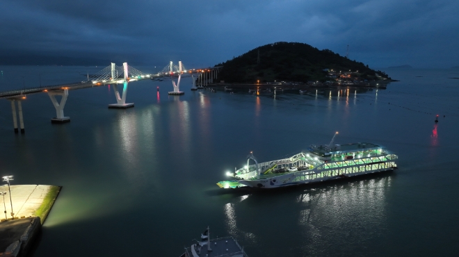 여객선 야간운항 / 사진=완도군 제공
