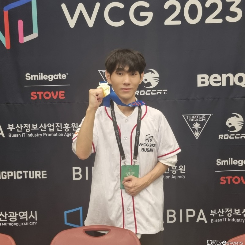 WCG 우승자 '덕드래곤' 김덕용, "경기 시작 전부터 1등 예감했다"