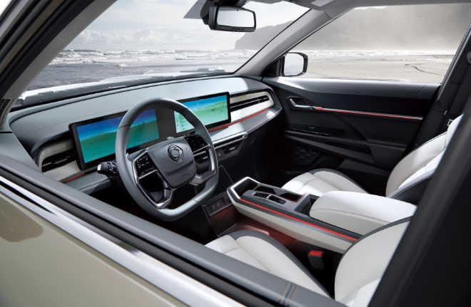 KG모빌리티 토레스 EVX 측면컷 / 사진=KG모빌리티 제공