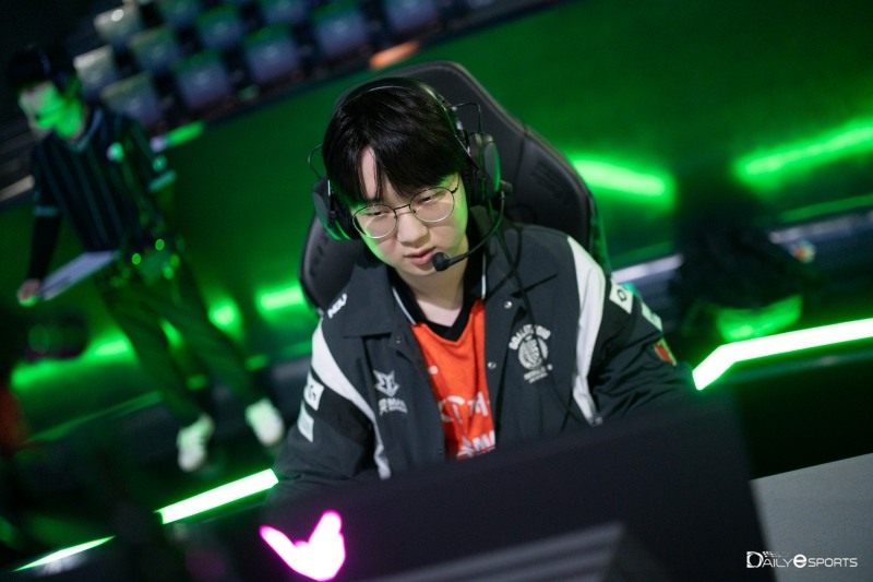 '킹슬레이어' 브리온, 젠지에 고춧가루...kt 정규 시즌 1위 확정