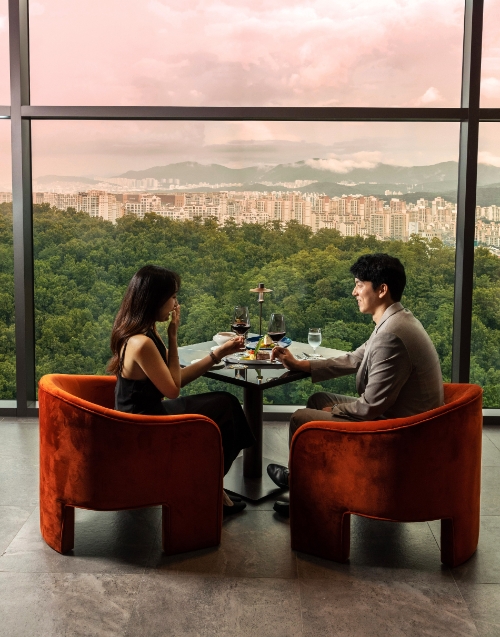 더블트리 바이 힐튼 서울 판교 ’마법의 숲’ 패키지 출시