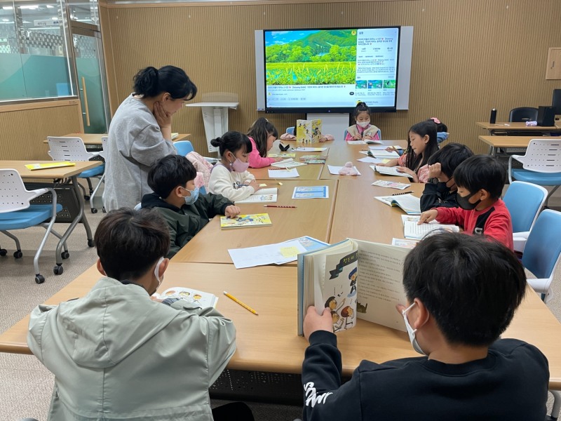 군립도서관 강좌 (사진제공 = 해남군)