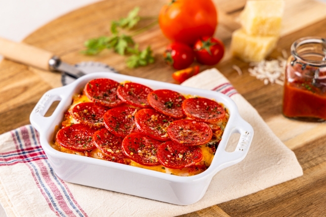 빕스 이스타항공 전용 '떠먹는 페퍼로니 피자' 기내식 메뉴 / 사진=CJ푸드빌 제공