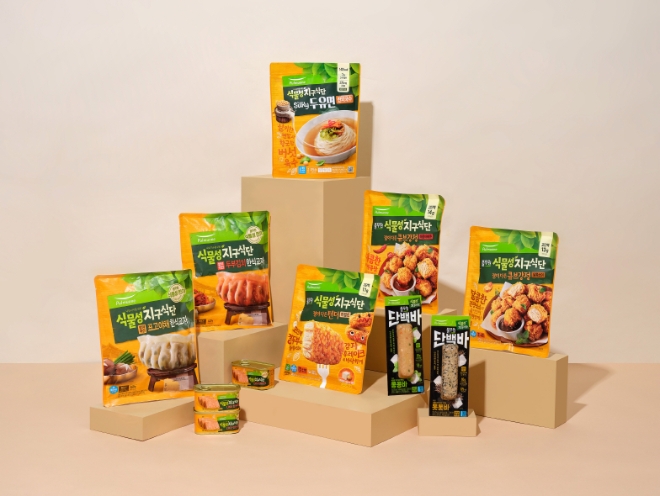 ‘지구식단’의 대표 제품 / 사진=풀무원 제공