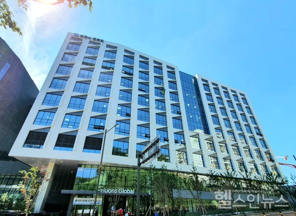 휴온스그룹사옥이미지