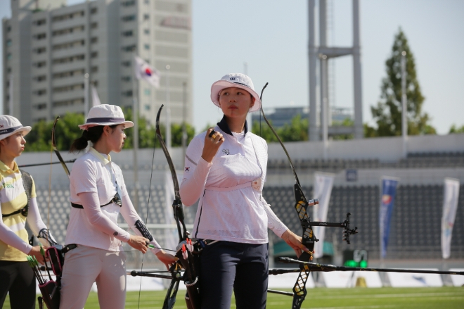 ‘현대자동차 정몽구배 한국양궁대회 2023’ 여자부 예선에서 3위를 차지한 임시현 선수 / 사진=현대차 제공