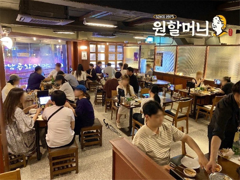 원할머니 플래그십 스토어, 콜키지 프리에 이어 와인 판매