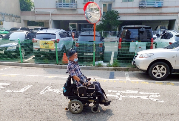 복권기금, 중상이 국가유공자 이동 편의 위한 보장구 지원