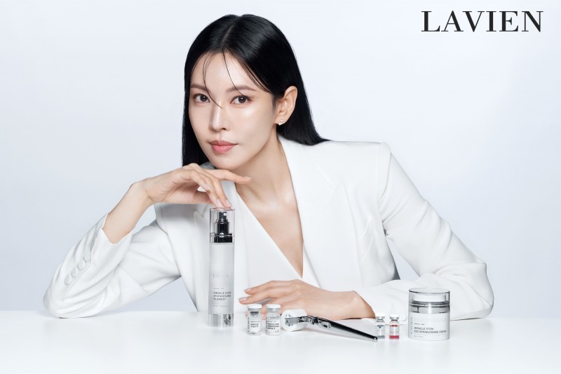 ▲ 피에스인터네셔널의 고기능성 뷰티 브랜드 라비앙의 새로운 뮤즈 배우 김소연 (사진= 라비앙 )