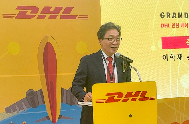 5일 인천공항 화물터미널 지역에서 열린 ‘인천공항 DHL 화물터미널 확장 오픈 기념식’에서 이학재 사장이 인사말을 하고 있다. / 사진=인천공항공사 제공