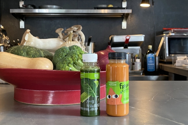 풀무원녹즙이 오는 28일까지 채식 레스토랑 ‘양출서울’과 컬래버레이션해 녹즙 주요제품을 활용한 특별 메뉴를 선보인다. / 사진=풀무원녹즙 제공
