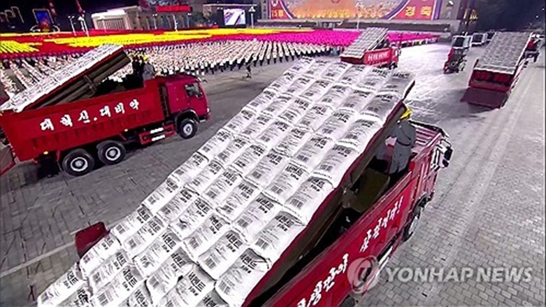 시멘트로 위장한 북한 민간무력 위장방사포병 구분대(연합=사진제공