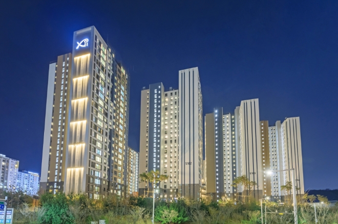 초고속정보통신 특등급 및 홈네트워크 AAA등급을 동시에 인증한 위례자이 더 시티 전경 / 사진=GS건설 제공