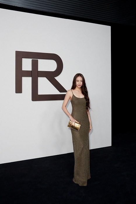 랄프 로렌 코리아 앰버서더 크리스탈, 뉴욕 브루클린에서 열린 런웨이 쇼 참석