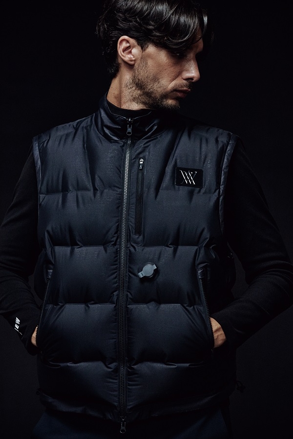 어뉴골프, 공기 주입해 입는 ‘에어 다운 베스트’ 출시