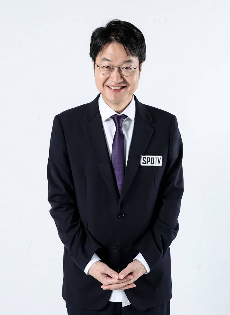 'e스포츠의 상징' 전용준 캐스터, 첫 국가대표 해설 맡는다