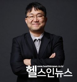 유현재서강대신문방송학과교수매스컴학박사,보건정책석사헬스커뮤니케이션전문회사HOWs대표