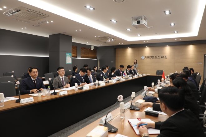 대한변호사협회 교육이사 김정규 변호사, 베트남변호사단체연합회 발표 교류회 진행