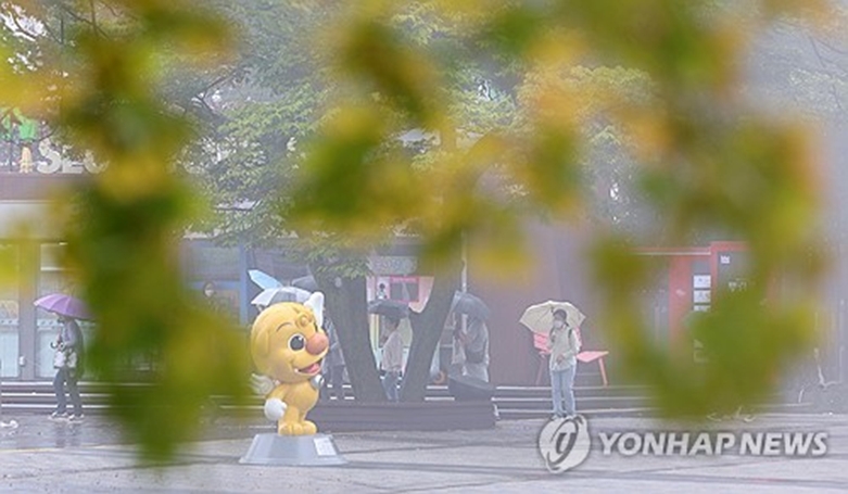어느덧 조금씩 가을빛(사진=연합)