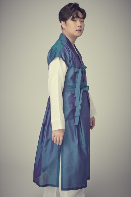 협연 무대에 오르는 소리꾼 고영열 (사진제공=국립심포니오케스트라)