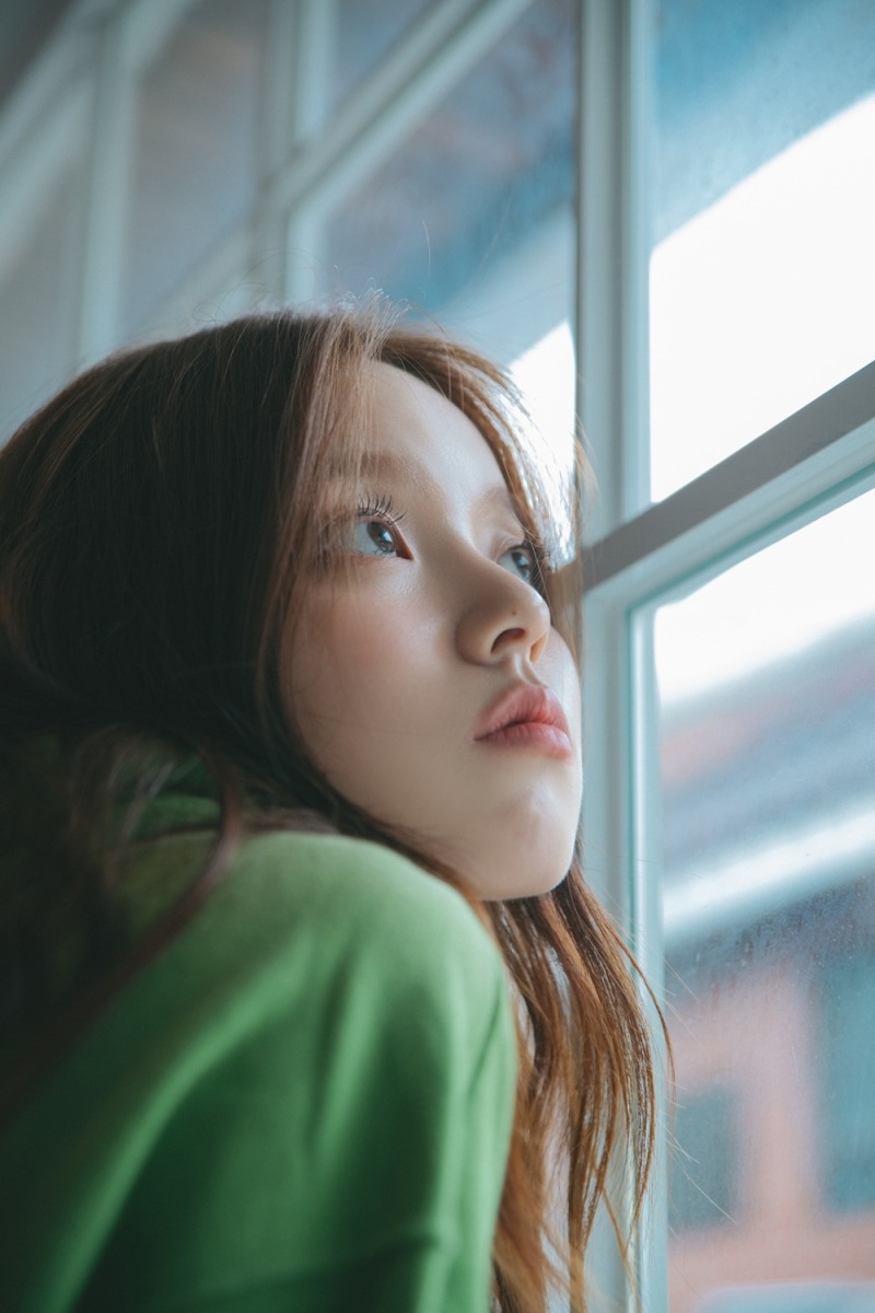 ‘다양한 얼굴’ 로시, 싱글 'Something Casual' 티저 이미지 추가 공개…‘로블리’ 매력 선사