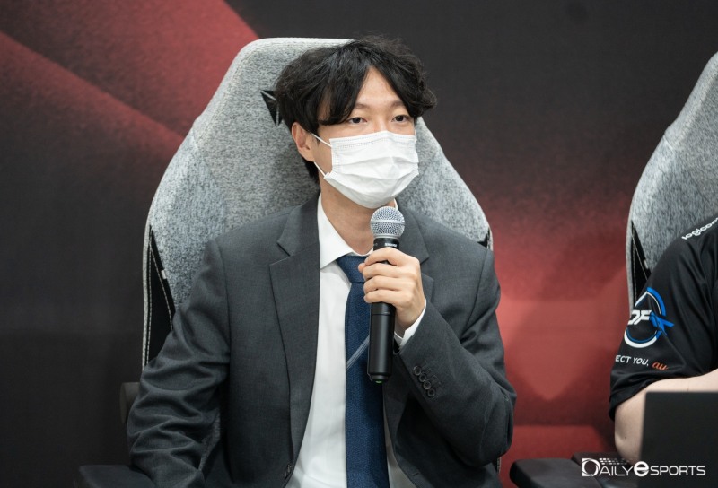 젠지, 공석이던 감독 자리에 'HSK' 김해성 감독 선임