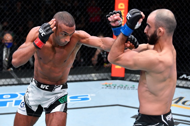 (좌) 에드손 바르보자 / 사진(UFC 제공)