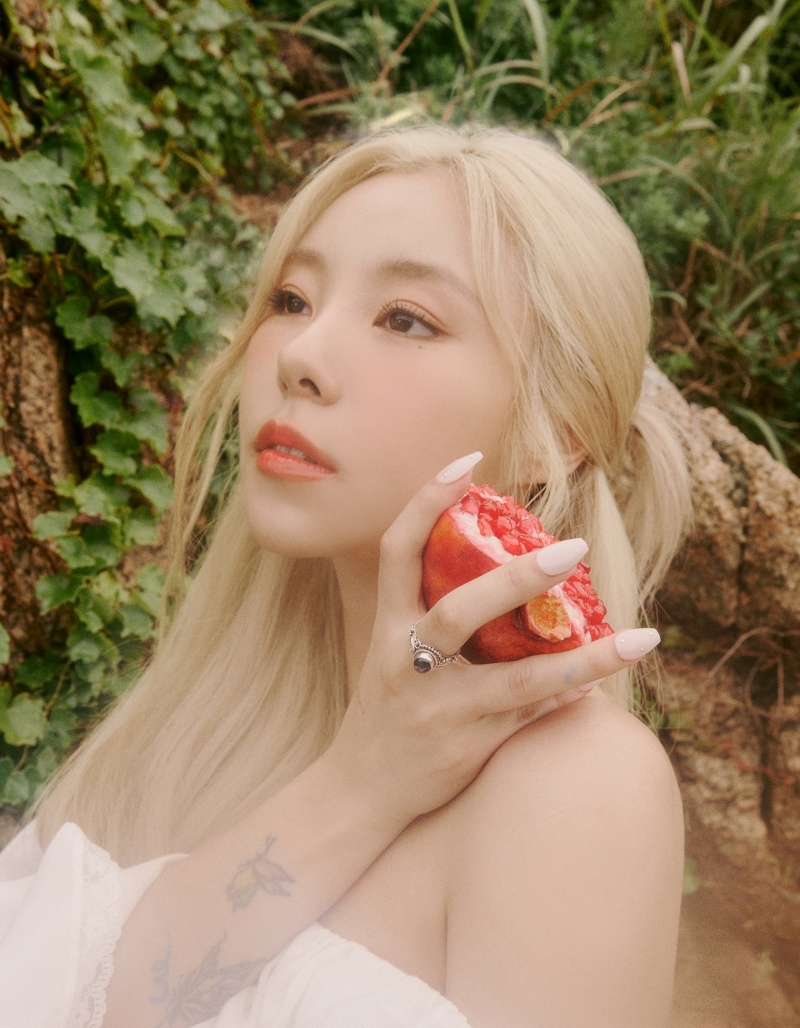 마마무 휘인, ‘IN the mood’ 아이튠즈 해외 13개국 1위…글로벌 인기 증명