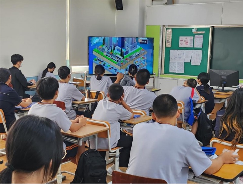 관내 중학교 도로명주소 홍보 (사진제공 = 화순군)